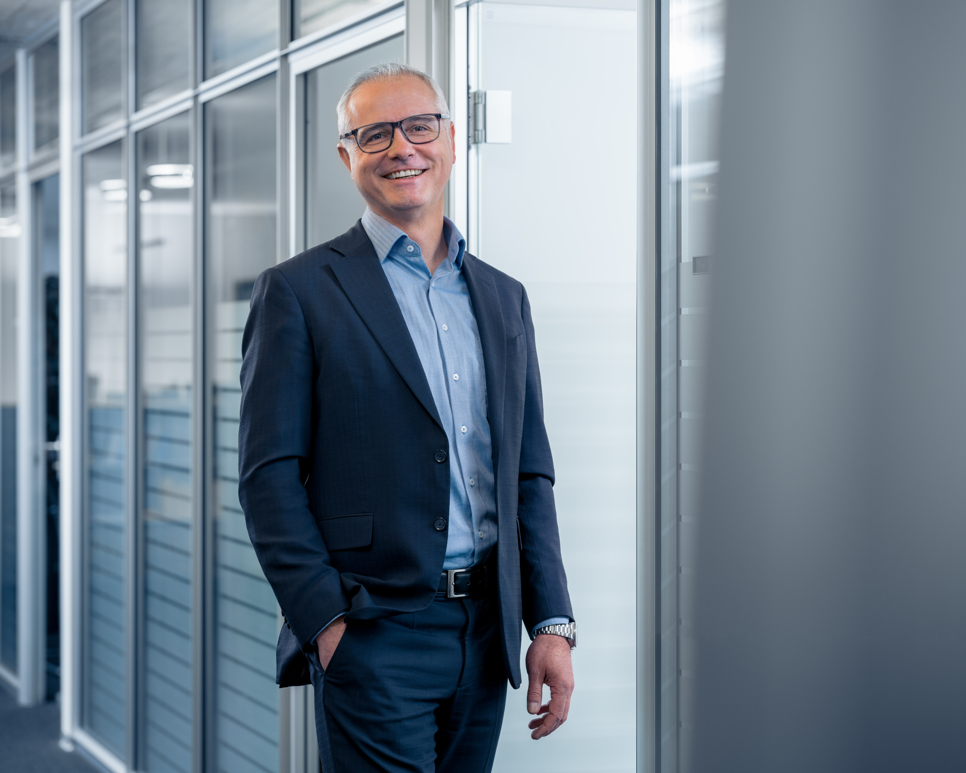 B0042904-Paul-Du-Toit.jpg B0042904-Paul-Du-Toit