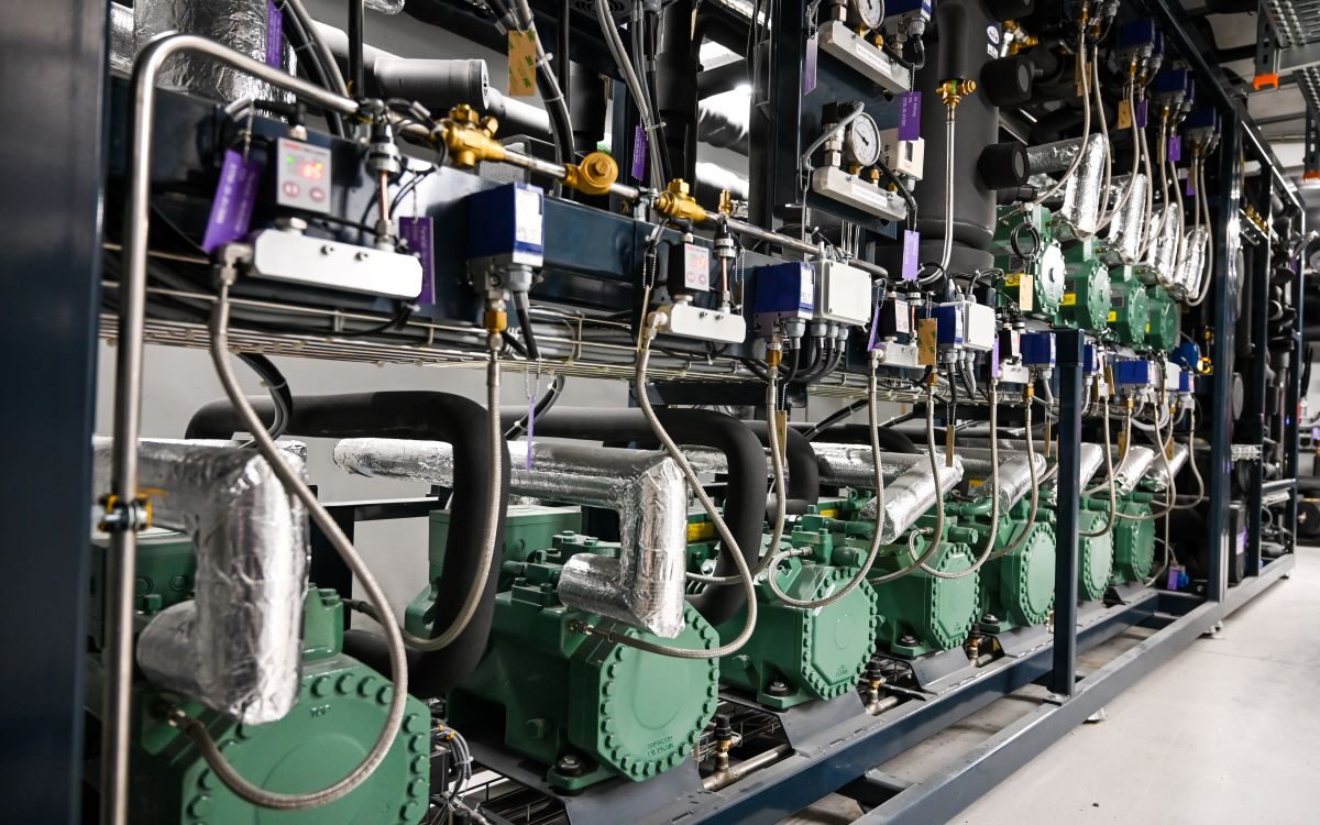 bridge_kaelteanlage_titelbild-1200x750.jpg bridge_kaelteanlage_titelbild-1200x750