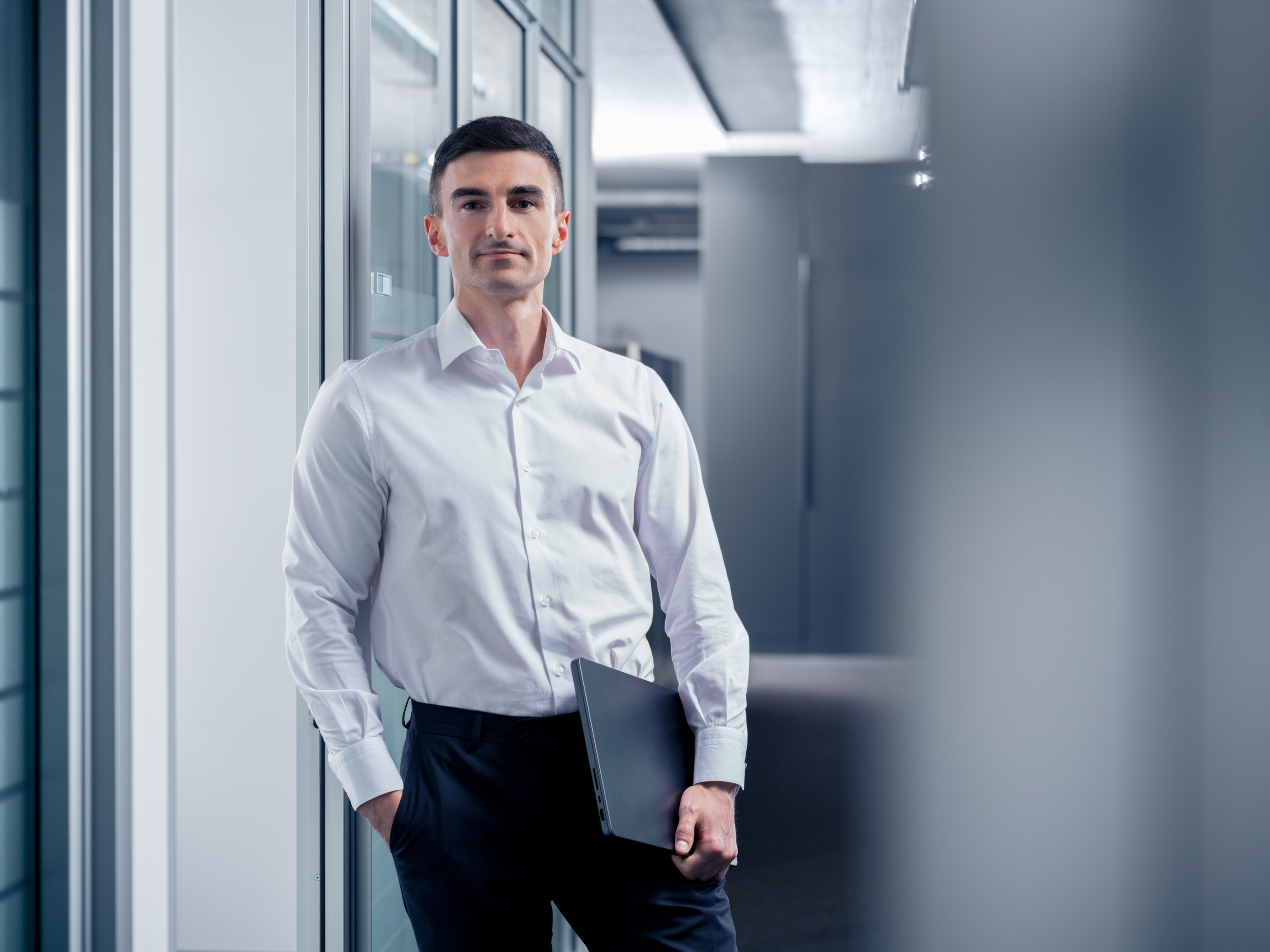 B0073253-Bearbeitet.jpg B0073253-Bearbeitet