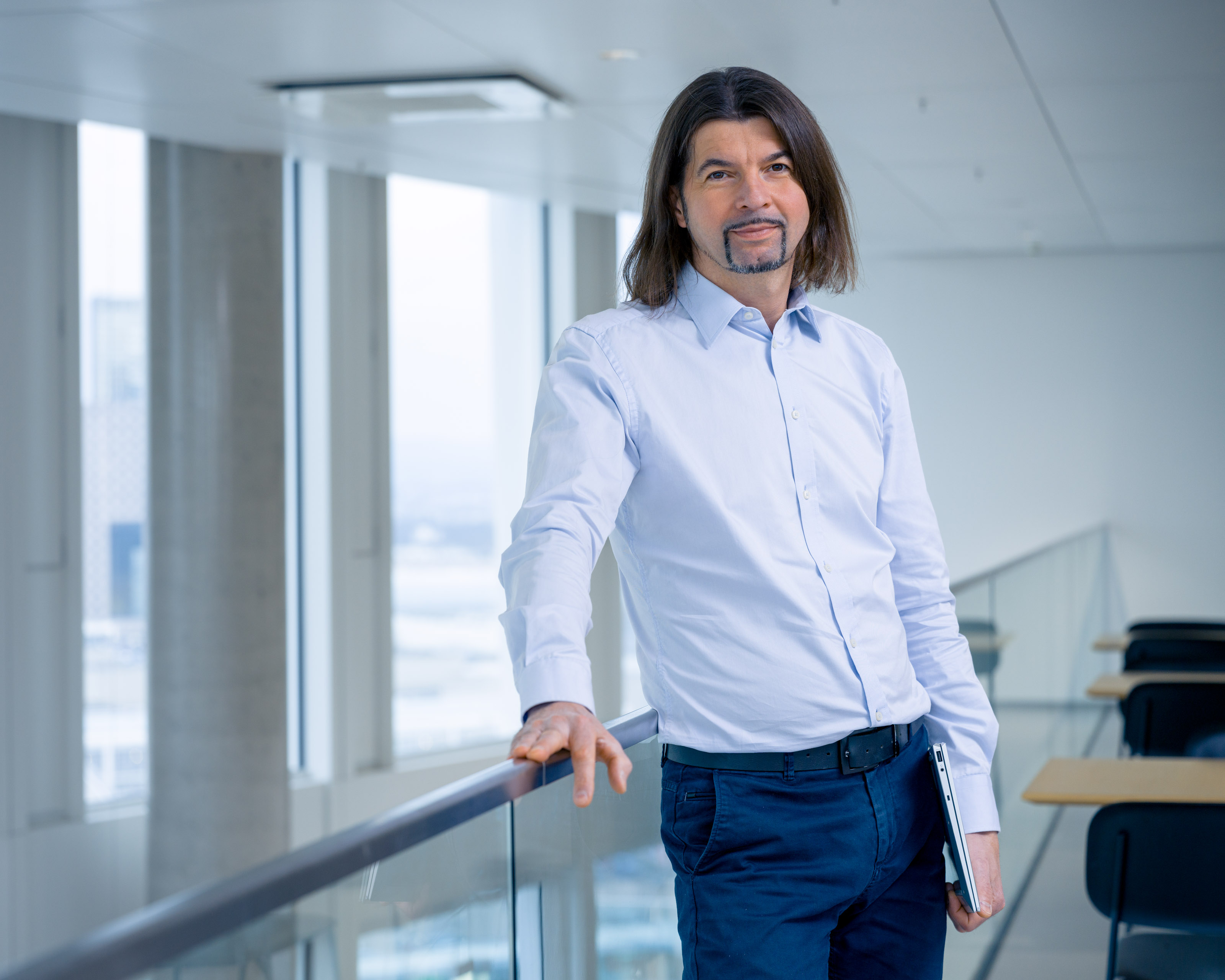 B0044845-Dr.Krzysztof-Blauciak.jpg B0044845-Dr.Krzysztof-Blauciak